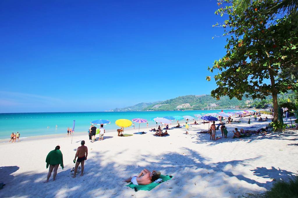 88 Hotel Patong Exteriör bild